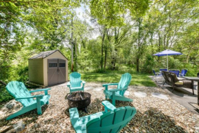 Steps to Lake Michigan Beach Gary Vacation Rental